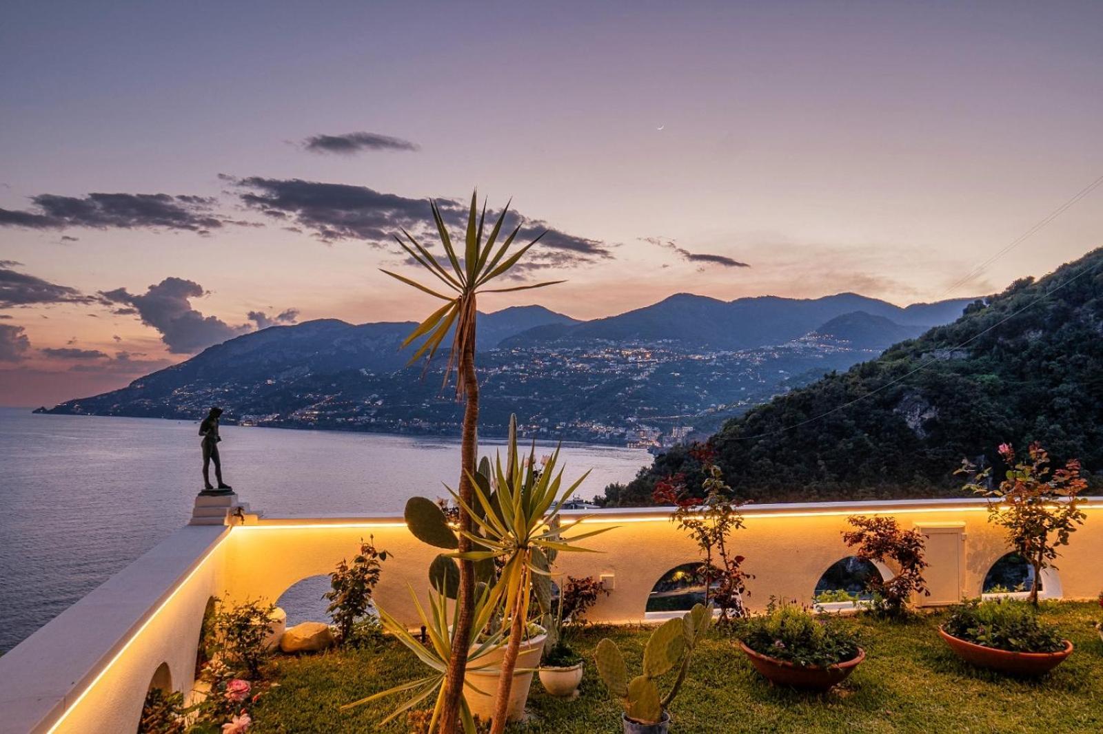 Villa Costanza Amalfi Coast Maiori Exteriör bild